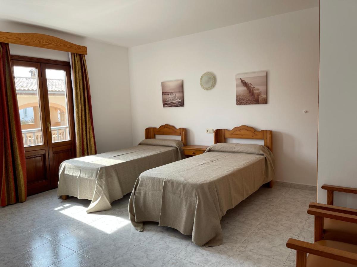 Hostal Can Gallu Cala Ratjada  Exterior photo