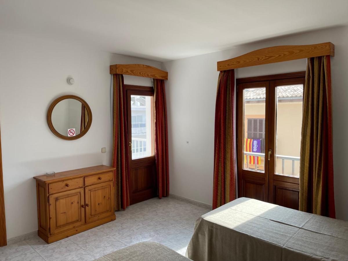 Hostal Can Gallu Cala Ratjada  Exterior photo