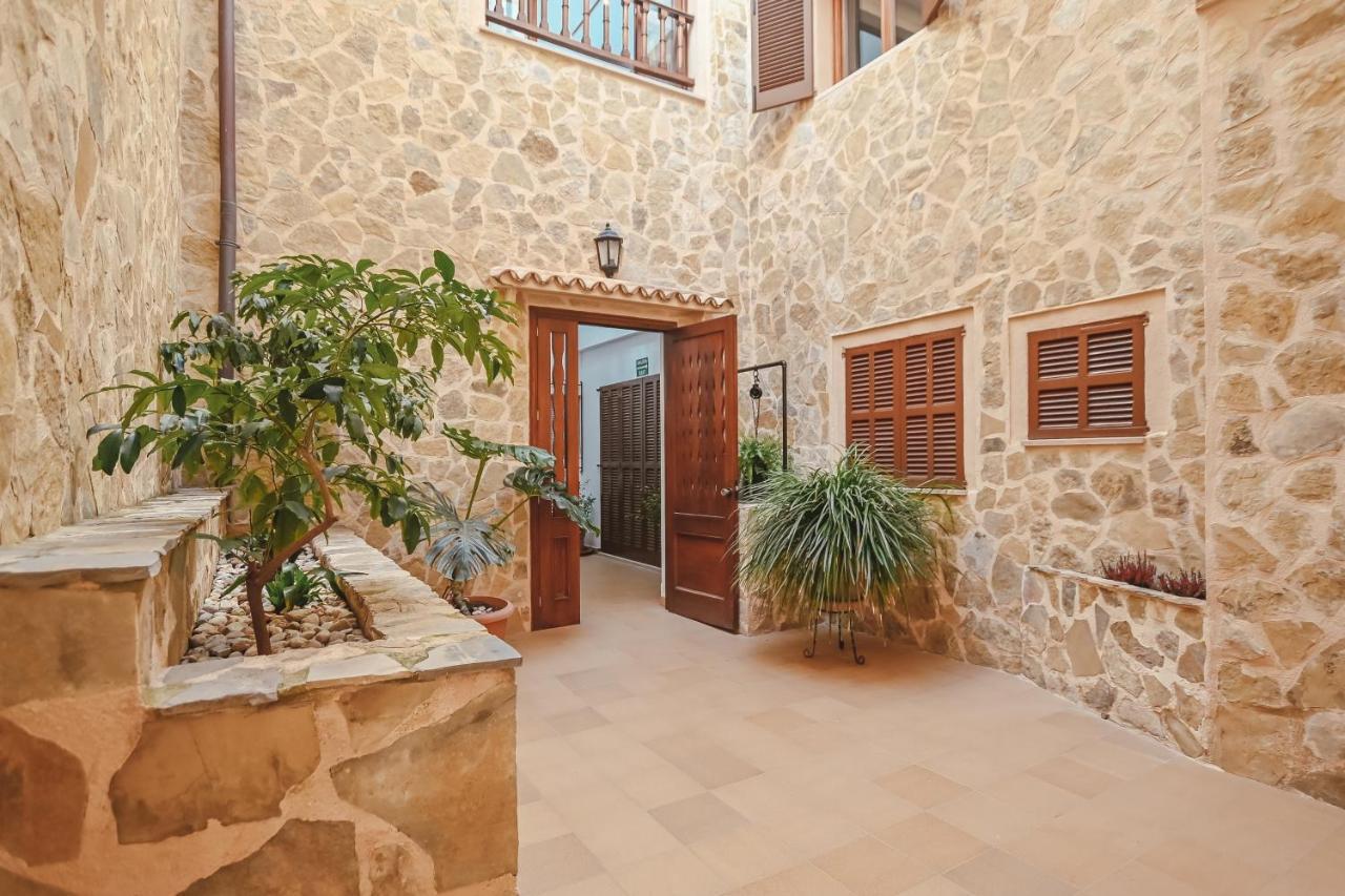 Hostal Can Gallu Cala Ratjada  Exterior photo